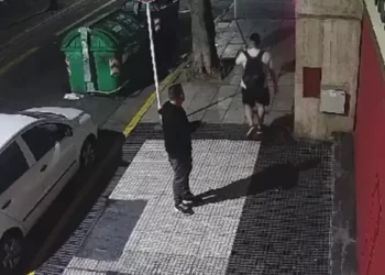Tres detenidos por el ataque a la sede de la UCR