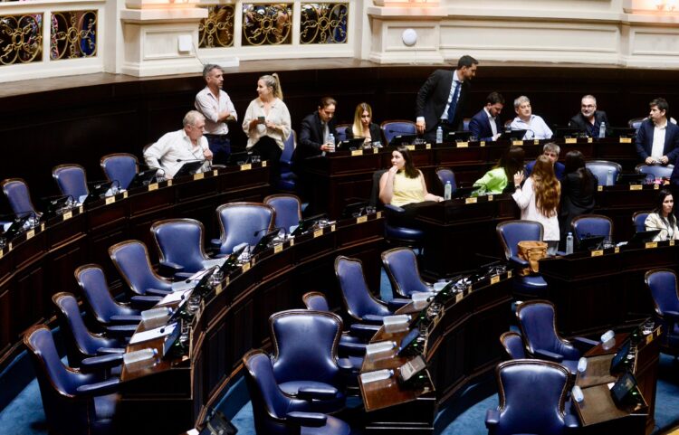 Tras una intensa jornada de rosca no salió el Presupuesto de Axel Kicillof