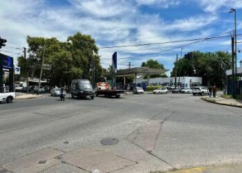 Av. Hipólito Yrigoyen y Amenedo