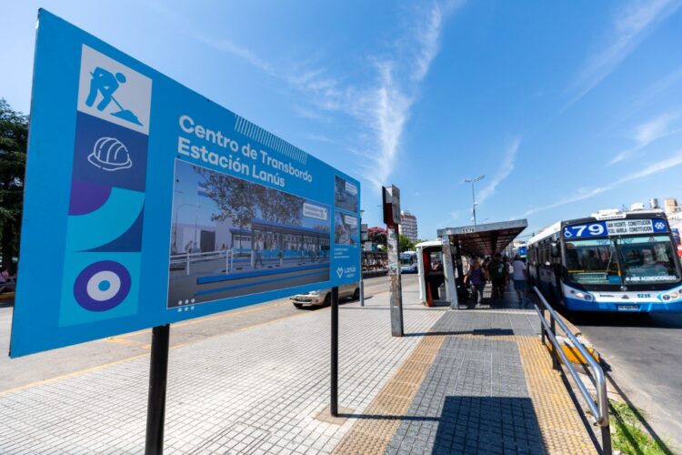 Centro de Transbordo de la estación Lanús