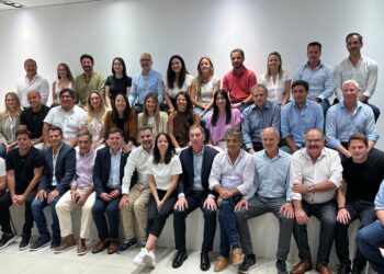 Cumbre del PRO bonaerense: frente anti K y suspensión de las PASO