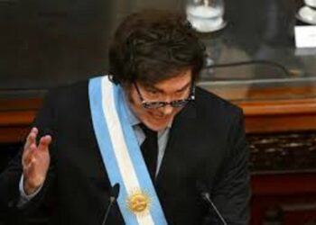 Milei volvió a cargar contra Kicillof en la Apertura de Sesiones