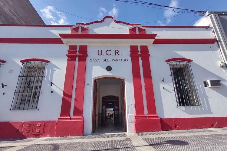 UCR
