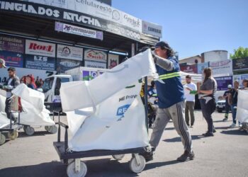 “Ya casi no se junta cartón porque no vale nada por la importación”