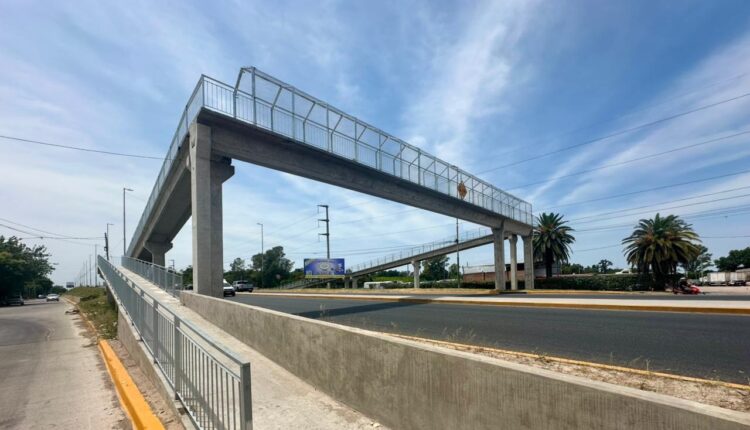 puente peatonal