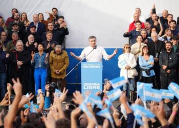  Máximo Kirchner: “Hay millones que quieren votar a Cristina”