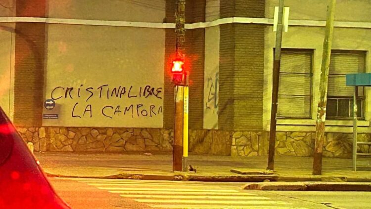 Lanús Cristina Libre