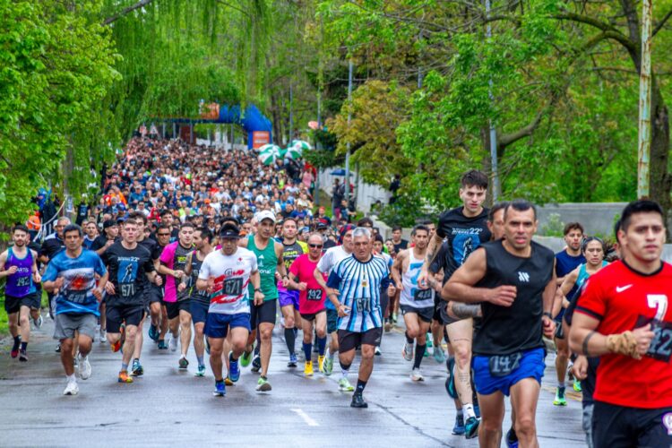Miles de participantes en la 22° edición de “La Carrera de Miguel”